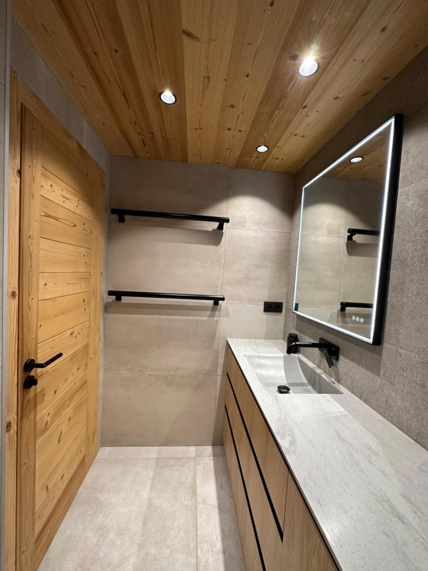 Luxueux Appartement T4 - Lac 5 Min - Parkings Privatifs - Vue Lac Et Montagne Annecy Exteriör bild